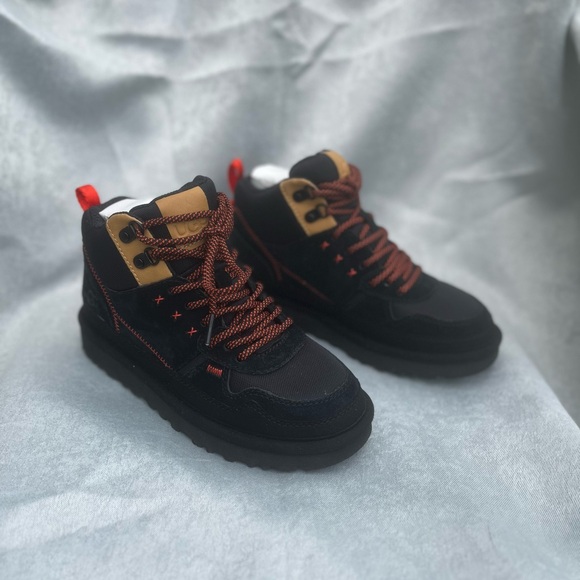 Women’s Ugg Highland Hi Heritage - Picture 2 of 9